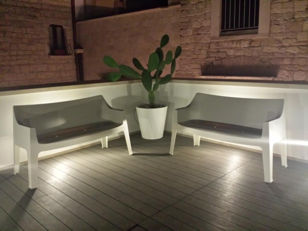 Moma Molfetta Mare Bed and Breakfast Buitenkant foto