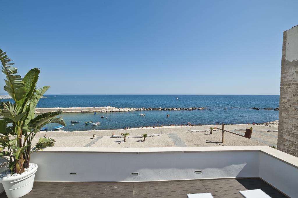 Moma Molfetta Mare Bed and Breakfast Buitenkant foto