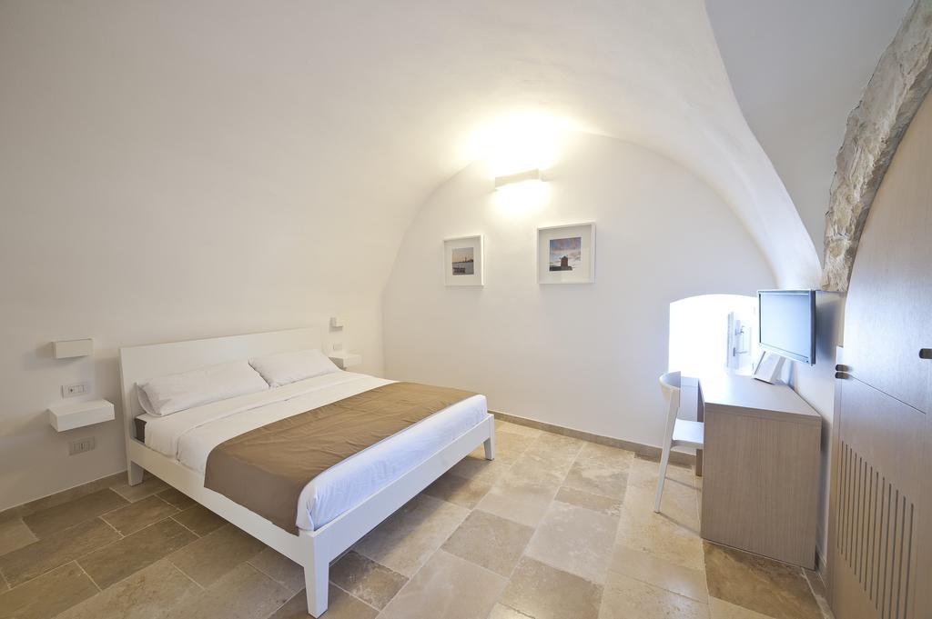 Moma Molfetta Mare Bed and Breakfast Buitenkant foto